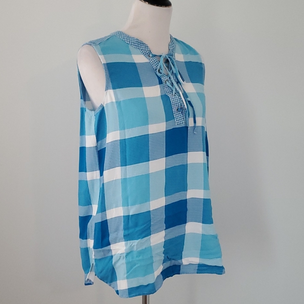 Indigo women's blue Buffalo plaid sleeveless top